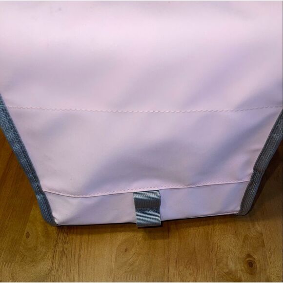 YETI DayTrip Lunch Bag Pink and Gray Coldcell Flex Insulation - Picture 4 of 5